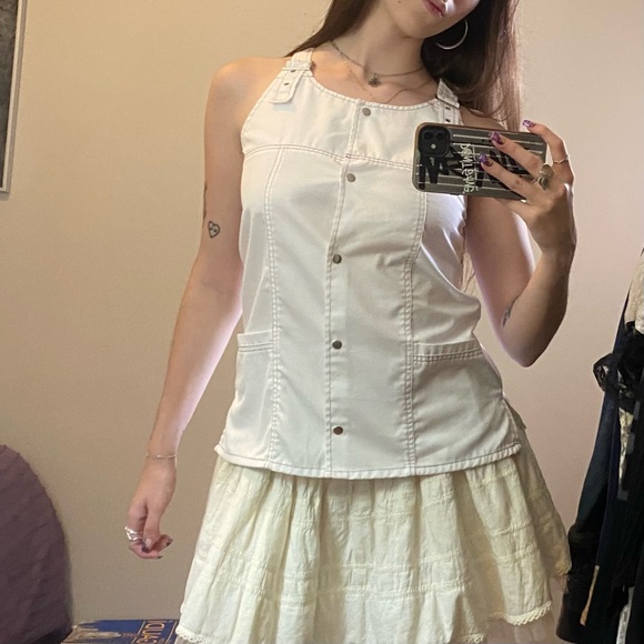 vintage buckle tank top - Picture 2 of 7